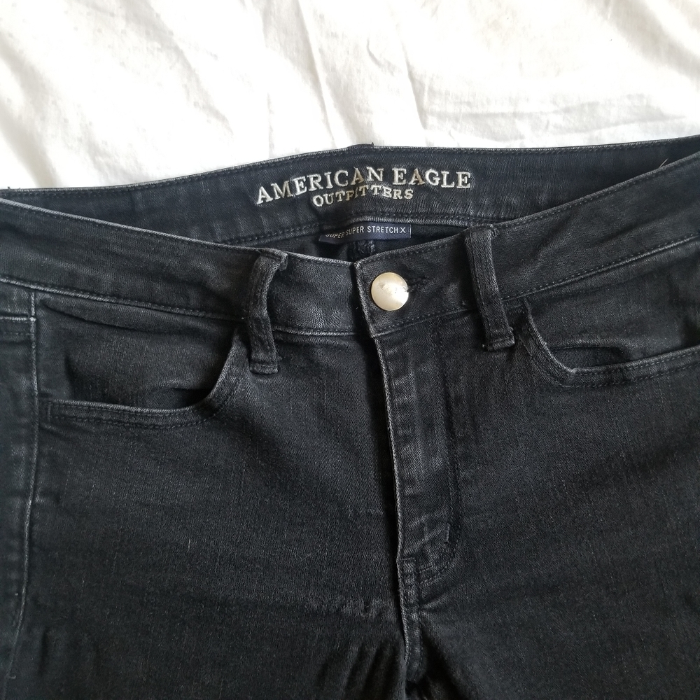 Black American Eagle Size 6 Jegging Short length